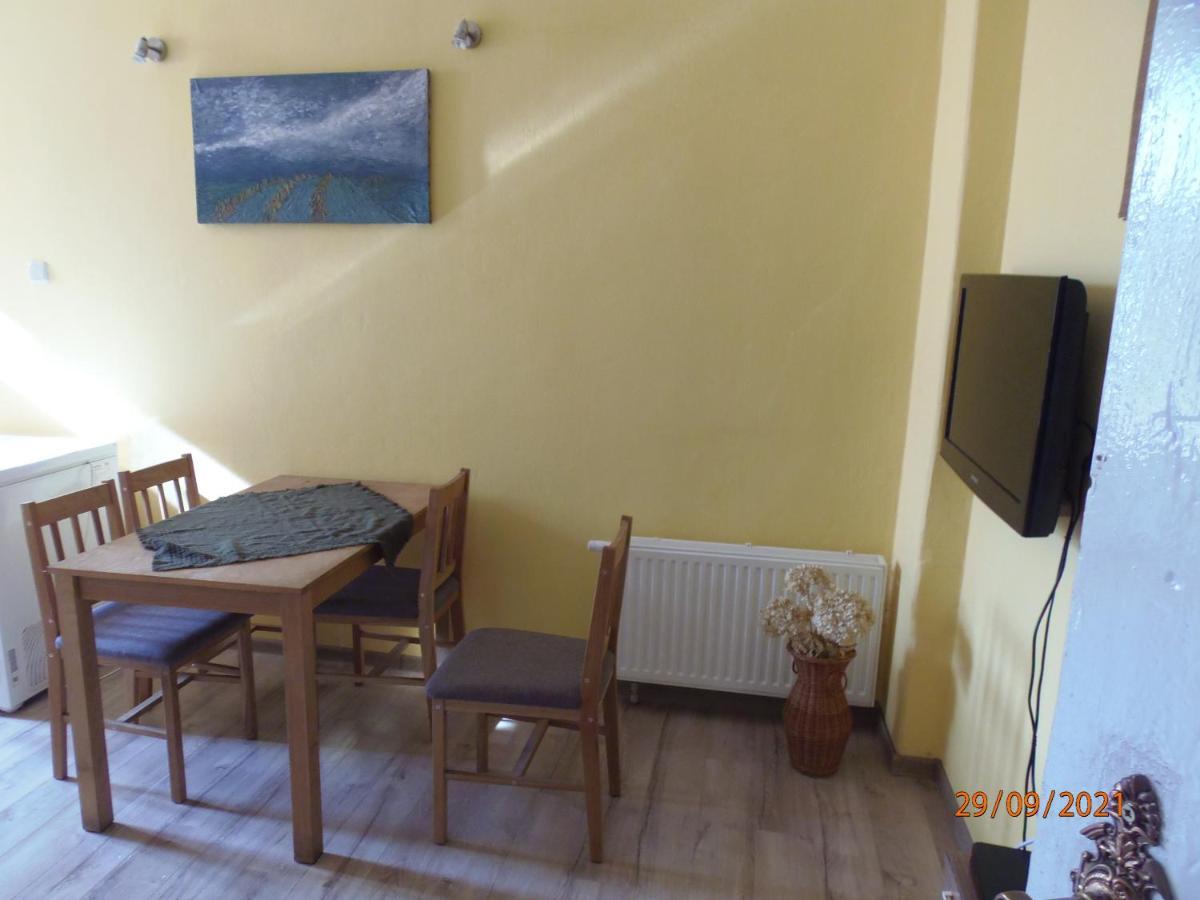 Apartament Kasztanowy Διαμέρισμα Γκλίβιτσε Εξωτερικό φωτογραφία
